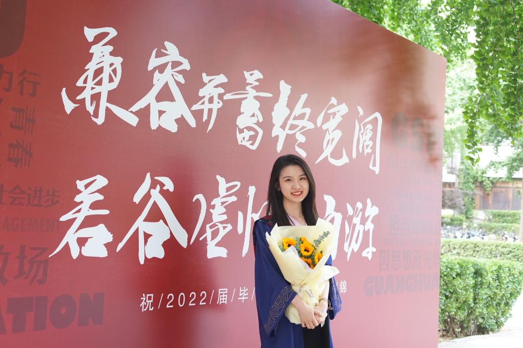 司徒琳璟：坚持热爱，，，，，奔赴山海 | 优异学位论文是怎样炼成的？？？？？？