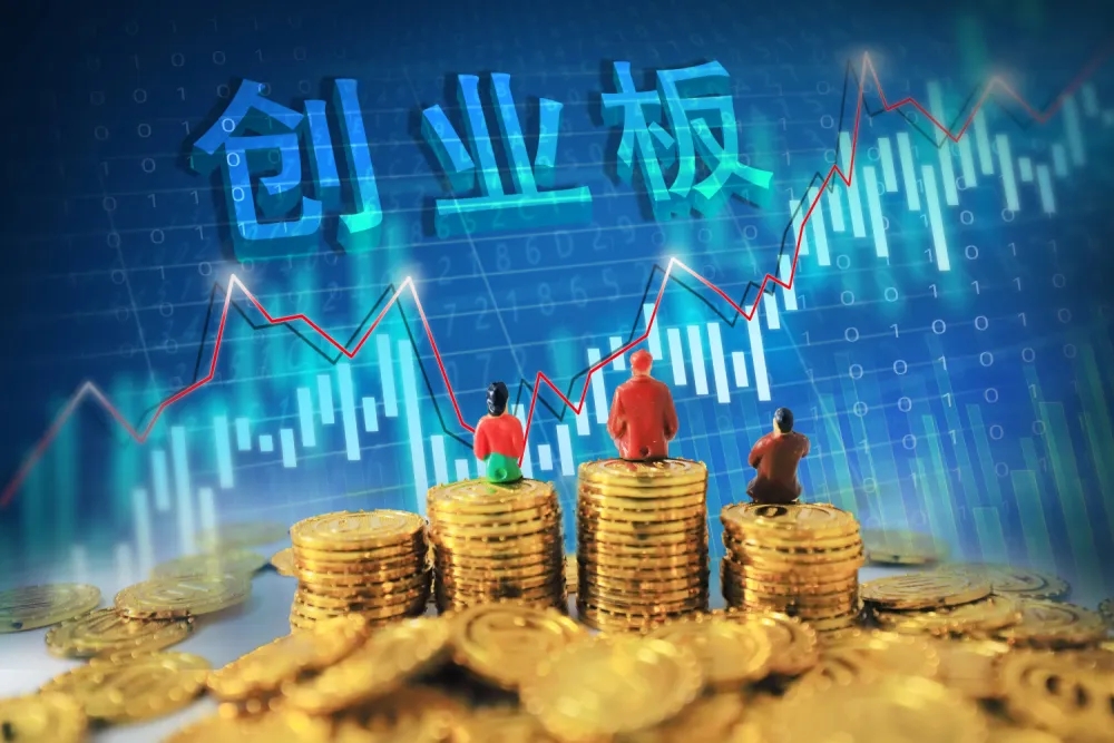 首届创业板上市委委员名单出炉，，，北大pg电子模拟器刘俏教授及两位校友入选